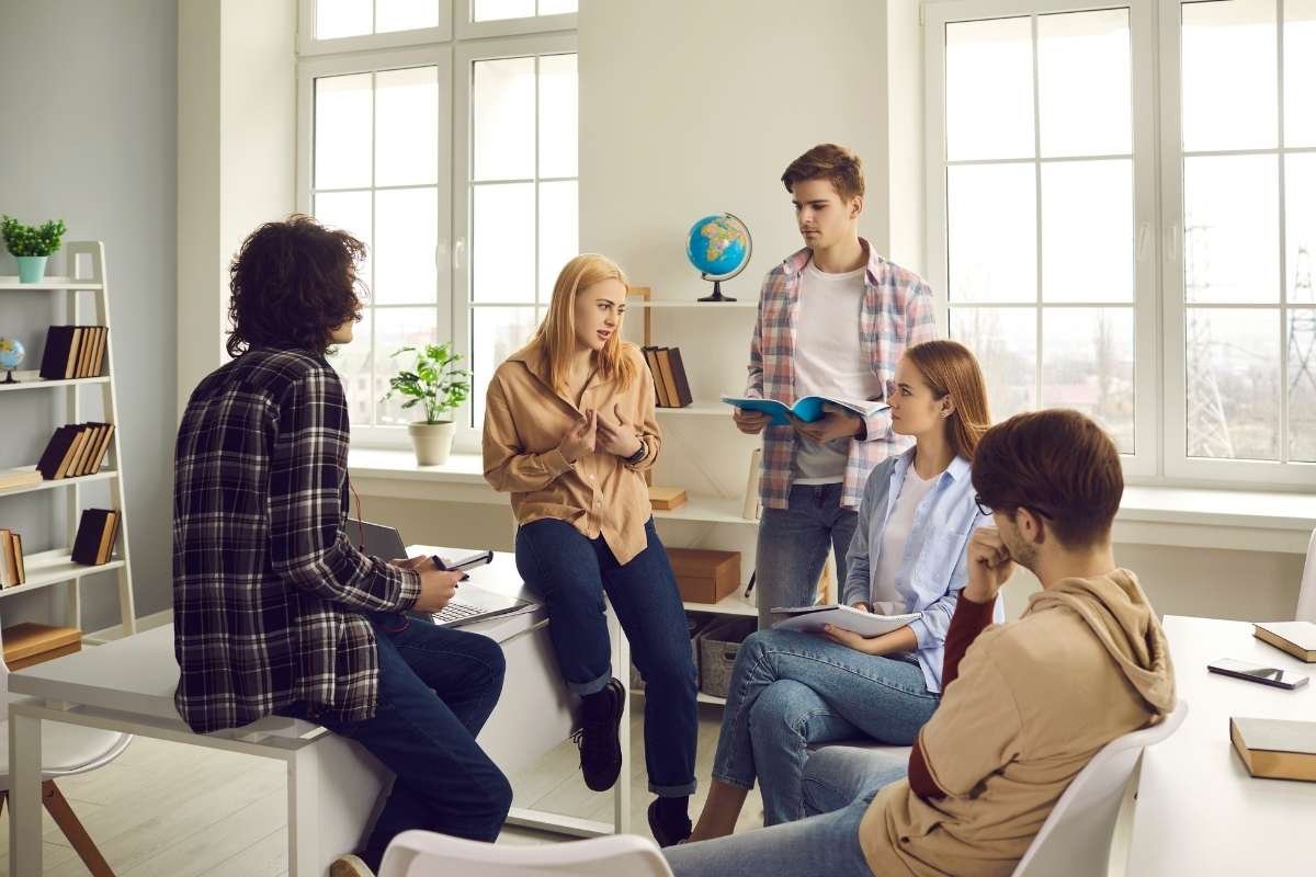 Strategies for Managing Generationally Diverse Workplace | The Enterprise World 