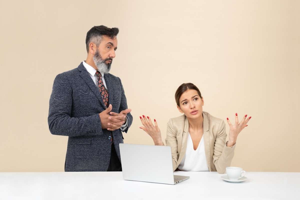 5 Common Disruptive Behavior in the Workplace | The Enterprise World