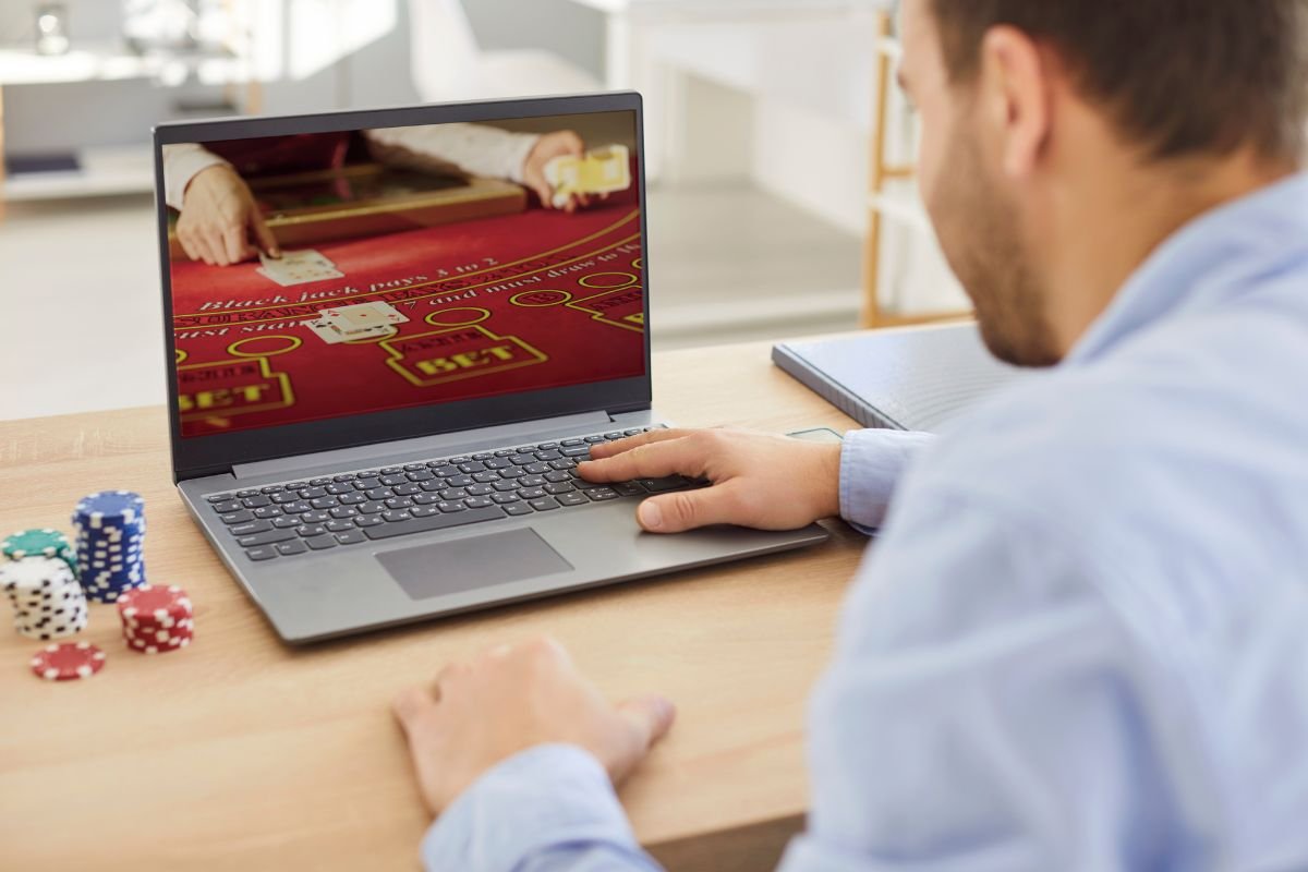 How Online Casinos Ensure Fairness in Every Game?