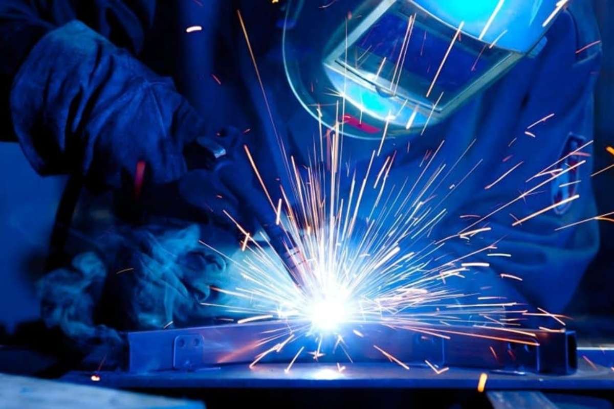 How Intelligent Welding Systems Are Reshaping Manufacturing?