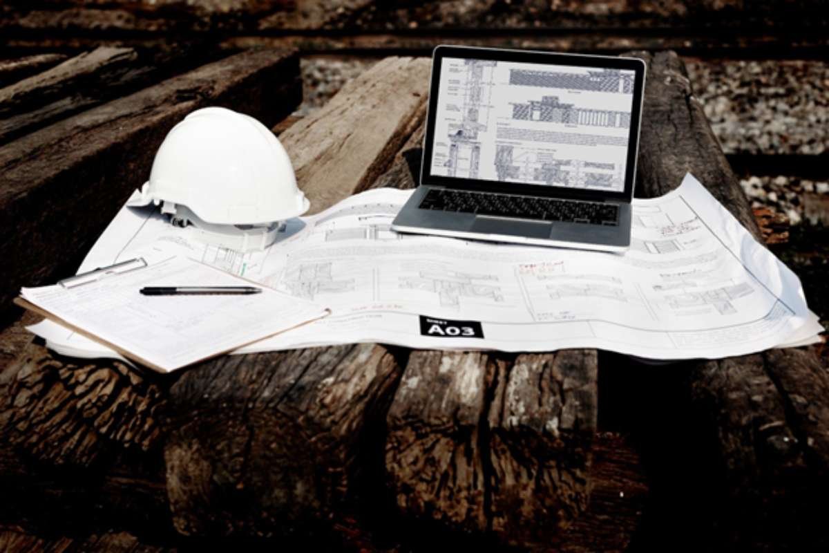 Essential Digital Tools for Managing Building Contracts