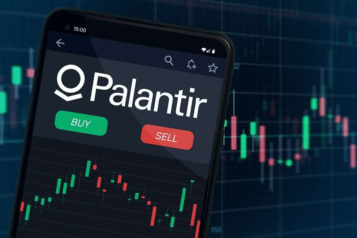 Palantir Shares Slide 9% Amid Tech Sector Sell-Off