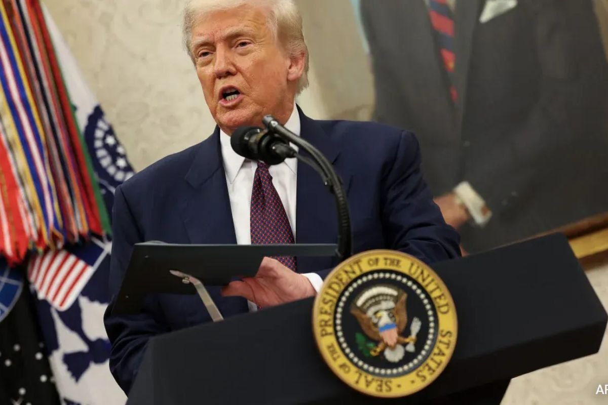 U.S. Imposes 100% Tariff on Imported Semiconductors to Boost Domestic Manufacturing