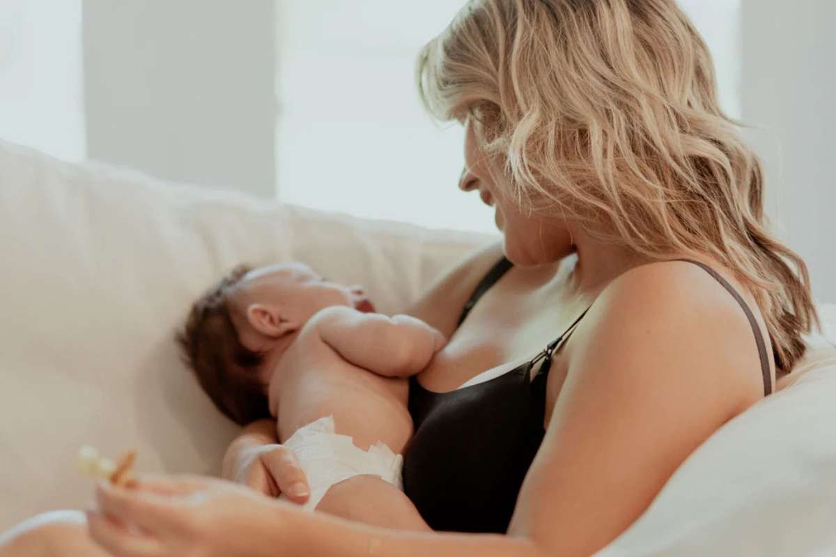 Why Every Mom on the Move Needs a Pumping Breastfeeding Bra? | The Enterprise World