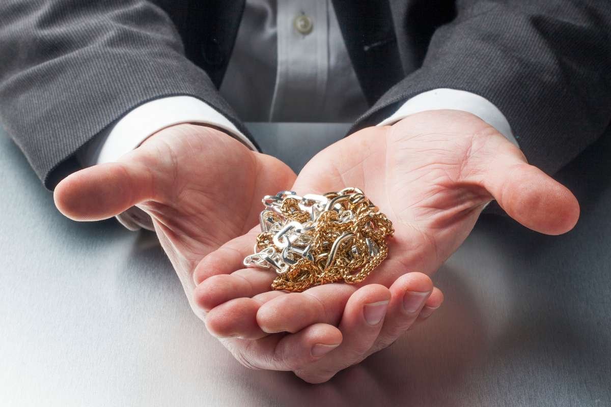 Why Investing in Precious Metals Still Makes Sense? | The Enterprise World