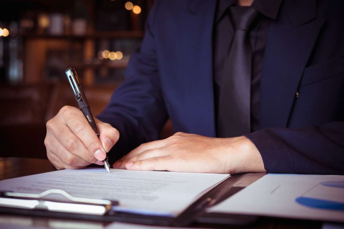 Steps Settlement Agreement Solicitors Take to Protect Employers | The Enterprise World