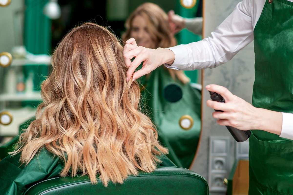 How to Choose the Perfect Hairstyle Based on Face Shape?