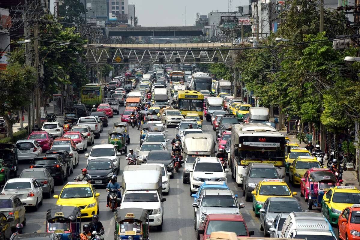 Enhancing Road Safety Through Strategic Driver Behaviour Road Signage | The Enterprise World