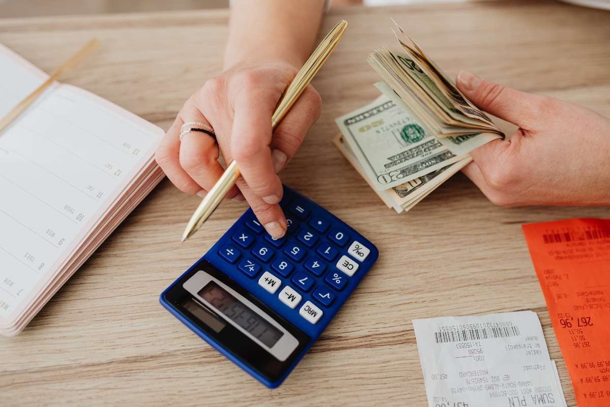 Lease or Buy Medical Equipment - Financing Pros and Cons | The Enterprise World 