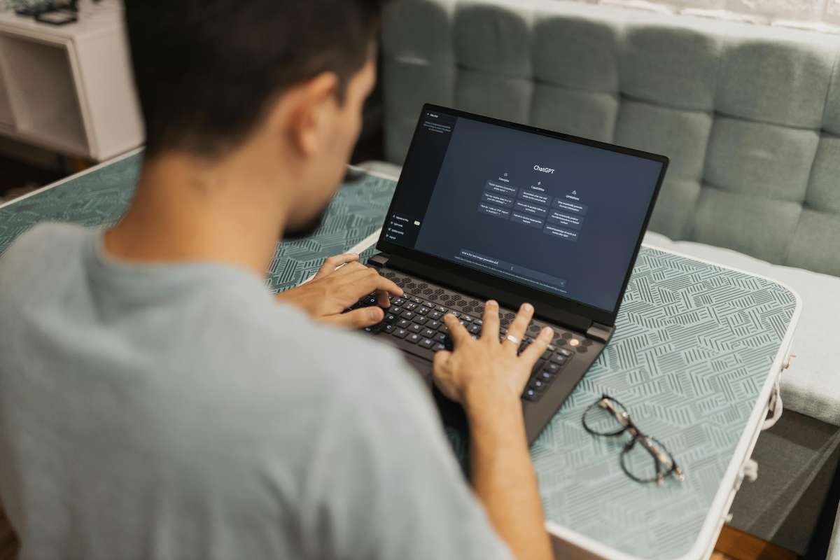 How Refont AI Font Generator Works? | The Enteprise World 