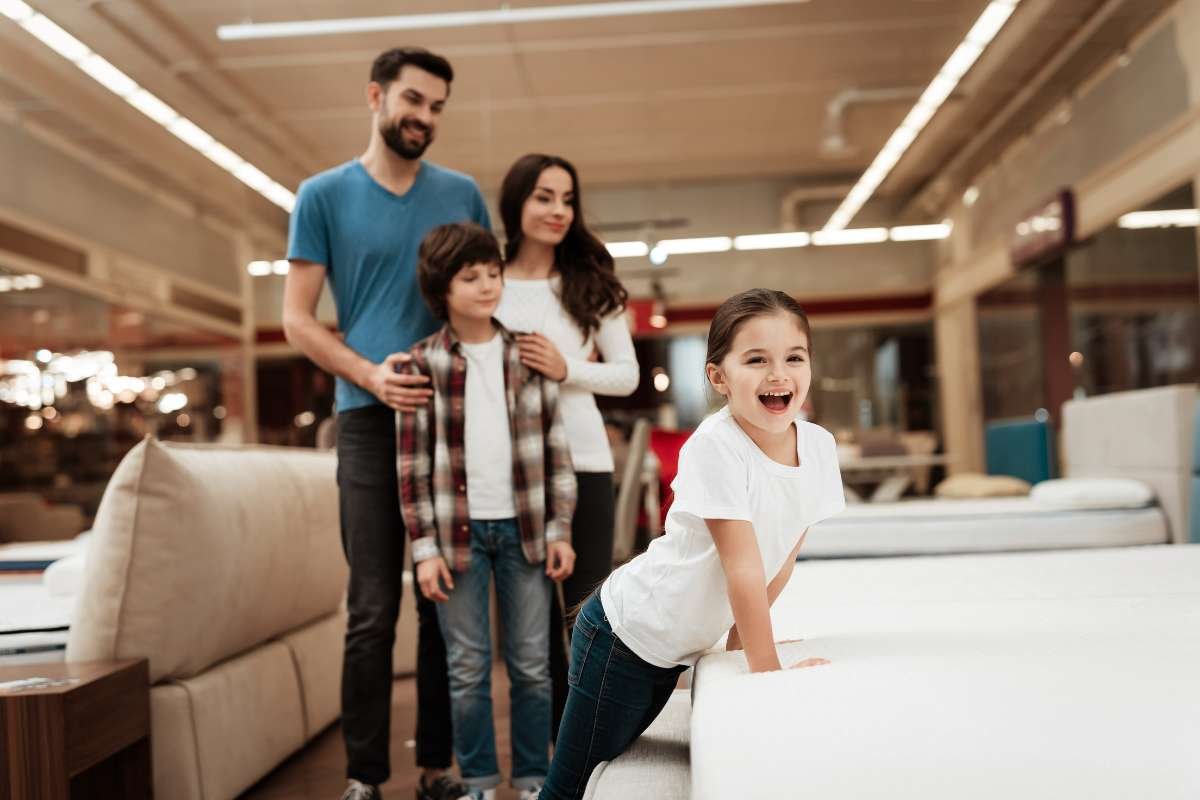 Firm vs Plush Mattress: How to Choose the Right Comfort | The Enterprise World