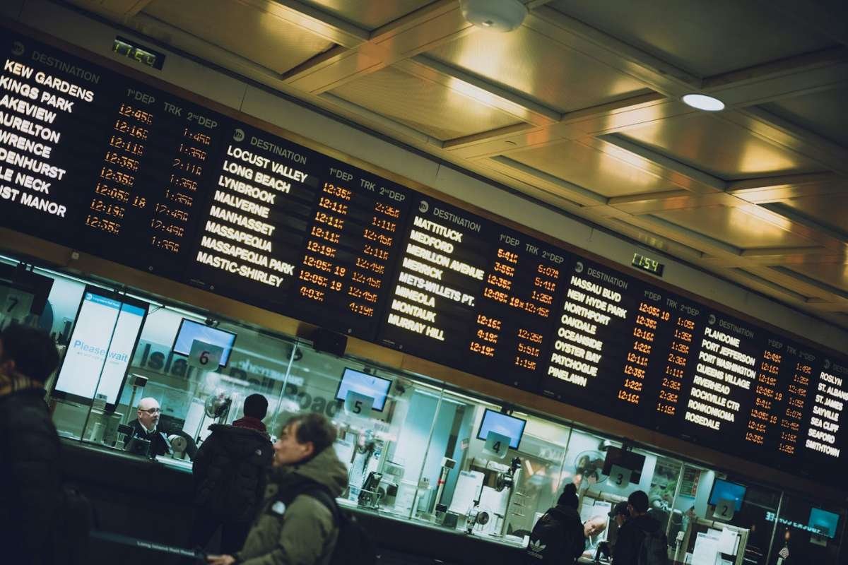 5 Key Steps to Move Abroad Without Stress and Worry | The Enterprise World