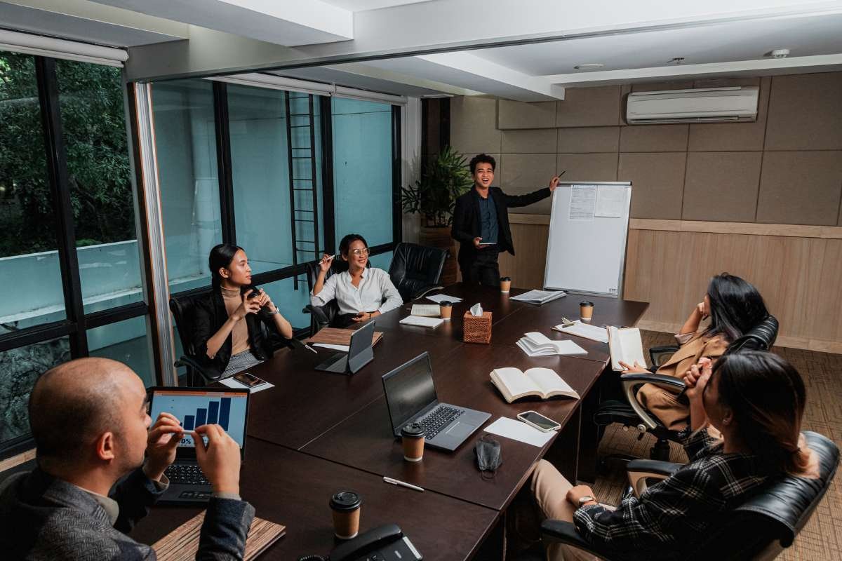 Sales Hiring Strategy That Avoids Costly Mistakes | The Enterprise World