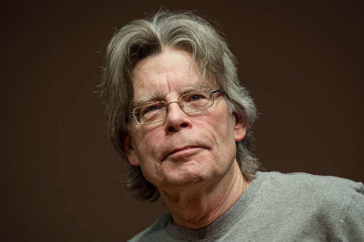 Highest-Paid Authors in the World Who Made a Fortune? | The Enterprise World
