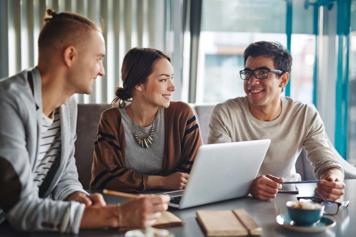 How to Choose the Best Law Firm for Startups and Growth | The Enterprise World