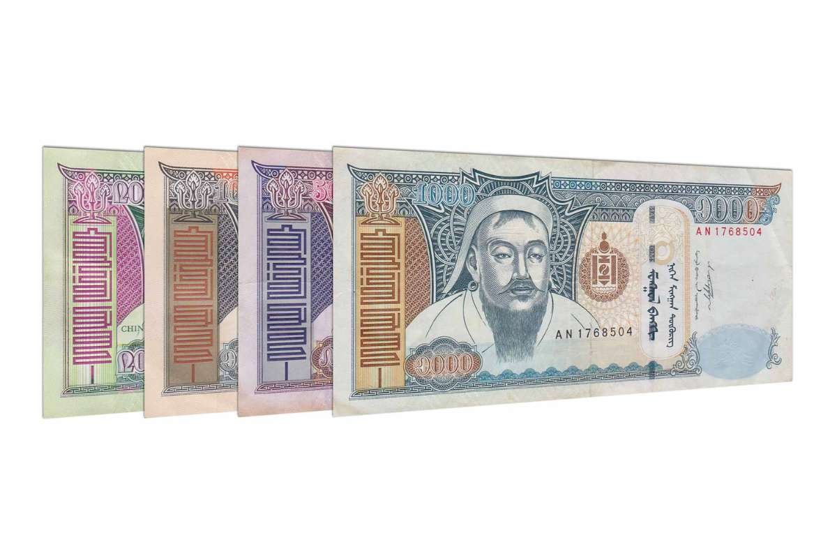 Weakest Currencies in the World 2025: 15 Economies Losing Value Fast | The Enterprise World