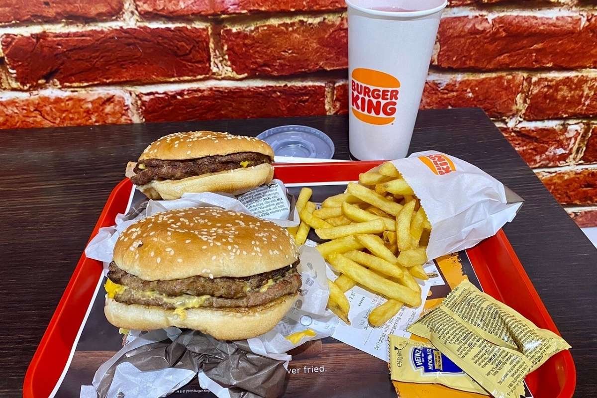 How the Biggest Fast Food Chains in the World Serve Billions Every Year? | The Enterprise World