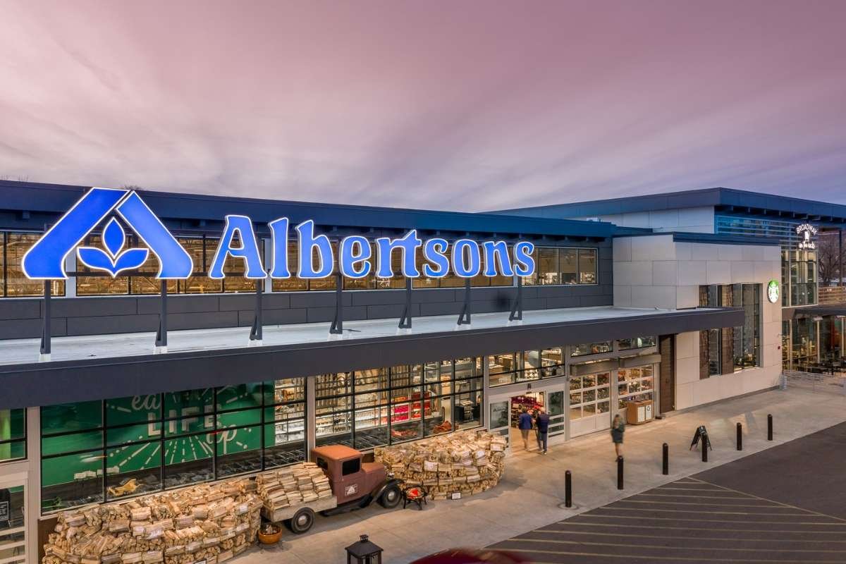 Top 15 Largest Grocery Chains in the US in 2025 | The Enterprise World