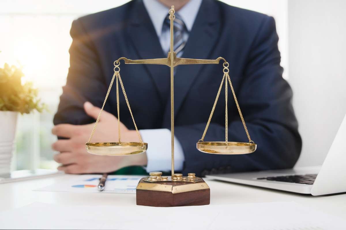 How a Contingency Fee Lawyer Makes Legal Help Affordable? | The Enterprise World