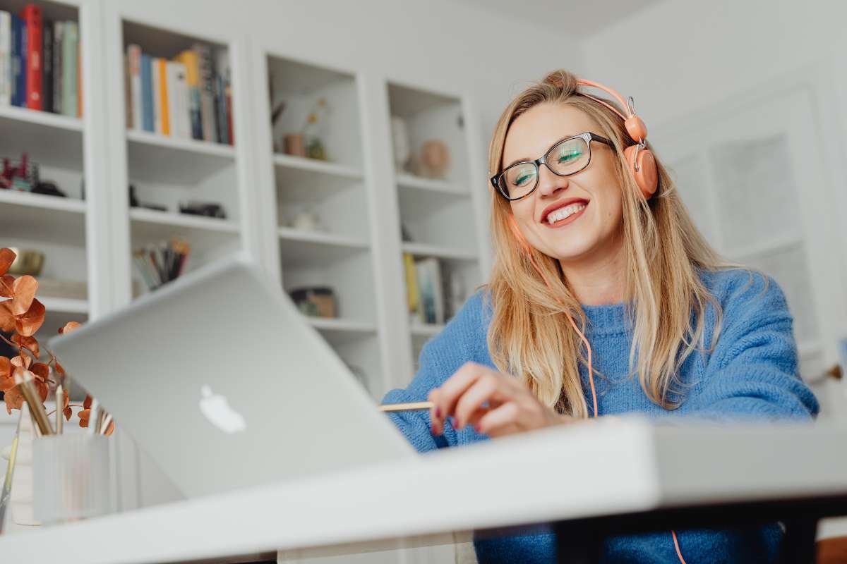Free Audio to Text Converter for Fast, Accurate Workflow | The Enterprise World