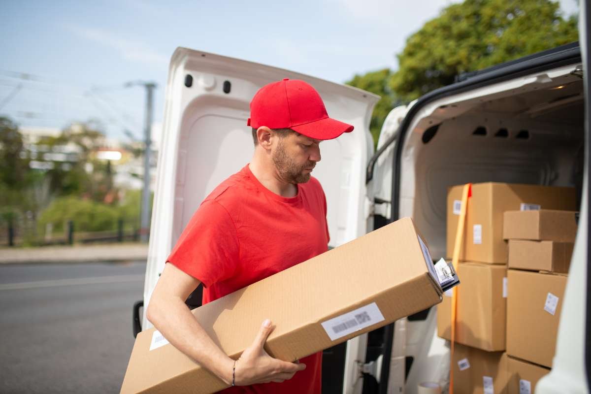 How Small Logistics Teams Deliver Big Everyday Results? | The Enterprise World