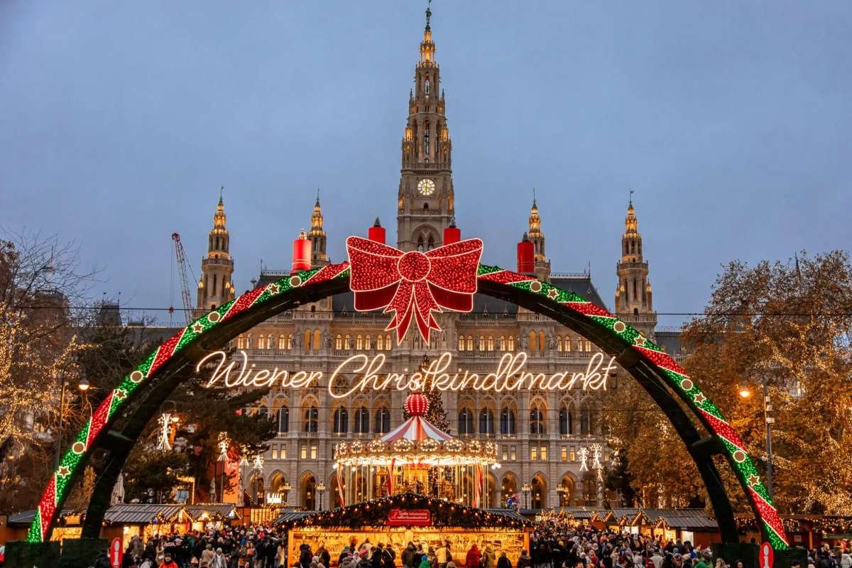 The Best Christmas Markets to Visit in 2025 for Lights, Food, and Festive Cheer | The Enterprise World