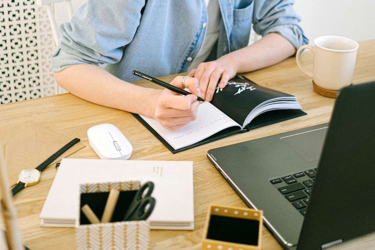 Why AI Content Differentiation Matters When Everyone Writes With AI? | The Enterprise World