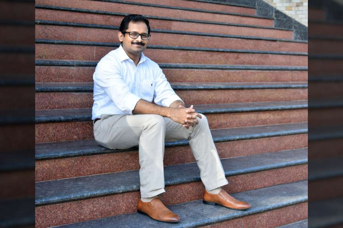 Dr. Sivaiah Potla -Orthopaedic and Joint Replacement Surgeon | Happy Hospitals | The Enterprise World