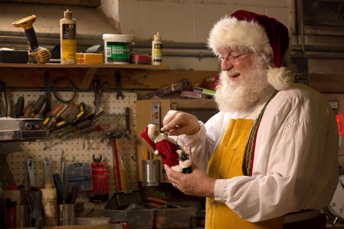 35 Virtual Christmas Party Ideas to Bring Everyone Together Online | The Enterprise World