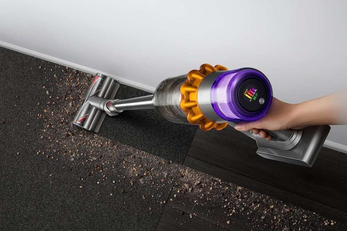 Best Wet Dry Vacuum: Shark vs Dyson vs Tineco Compared | The Enterprise World