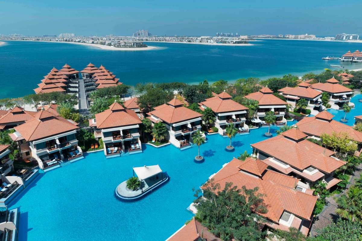 Largest Swimming Pools In The World That Feel Bigger Than Oceans | The Enterprise World