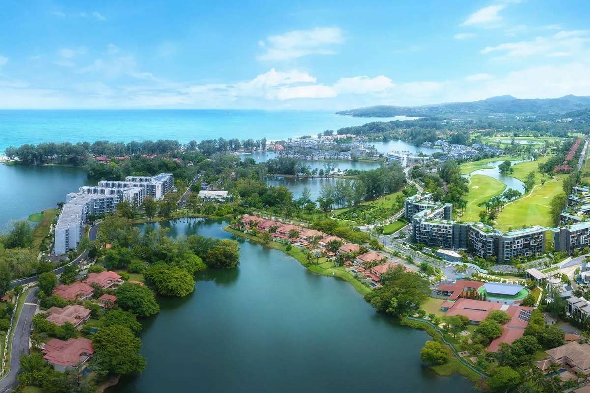 Largest Swimming Pools In The World That Feel Bigger Than Oceans | The Enterprise World