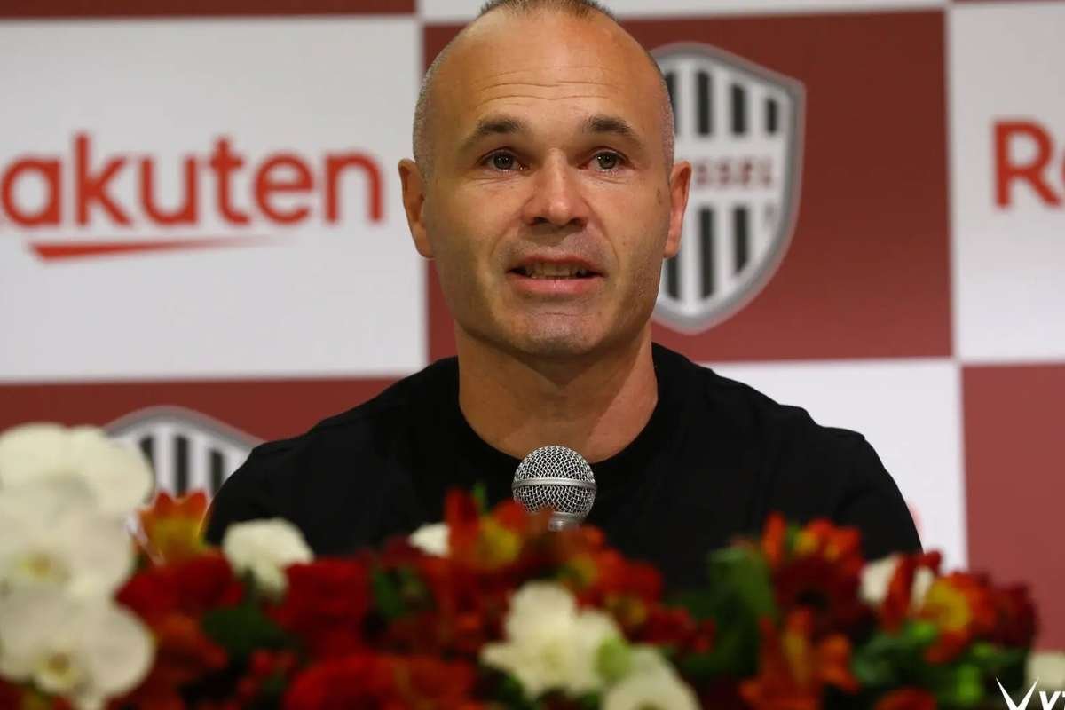 18 Greatest Soccer Players of All Time & Their Legacy Moments | The Enterprise World