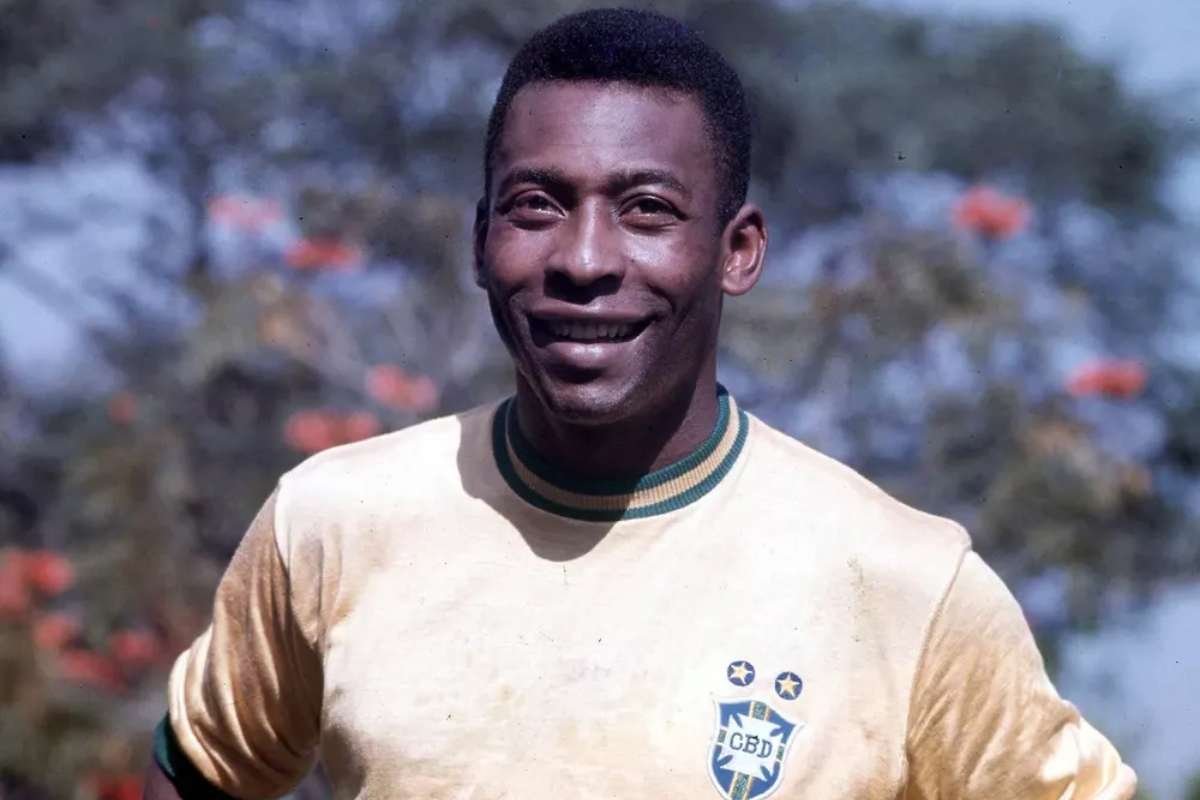 18 Greatest Soccer Players of All Time & Their Legacy Moments | The Enterprise World