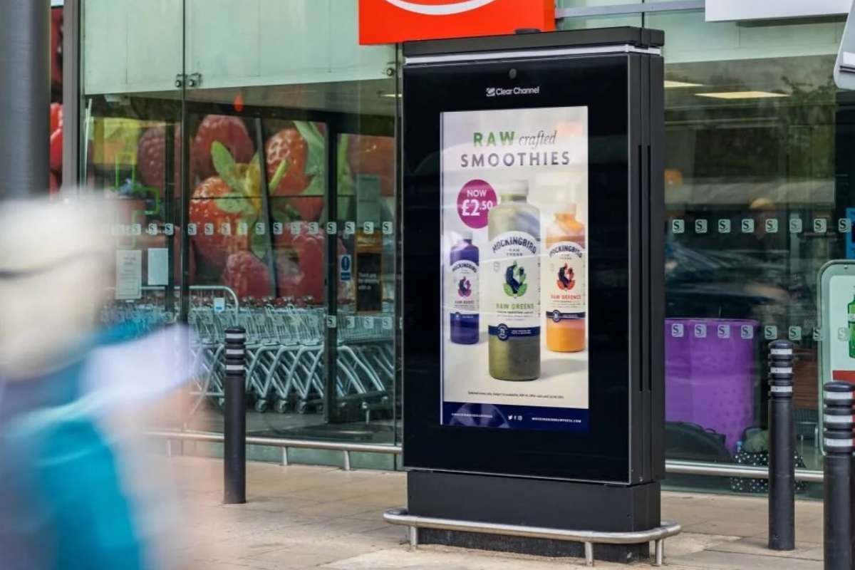 Where Offline Ads Still Beat Digital in Visibility?