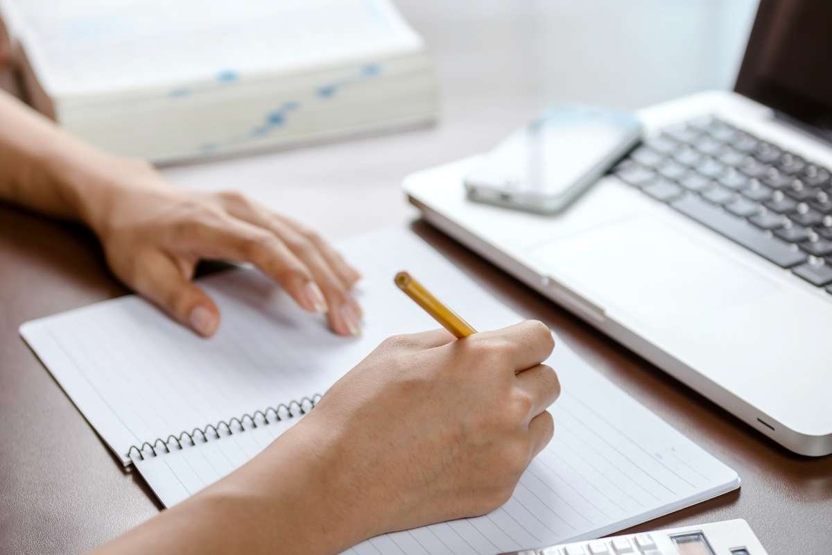 What Students Gain From Accredited Online Education Models? | The Enterprise World