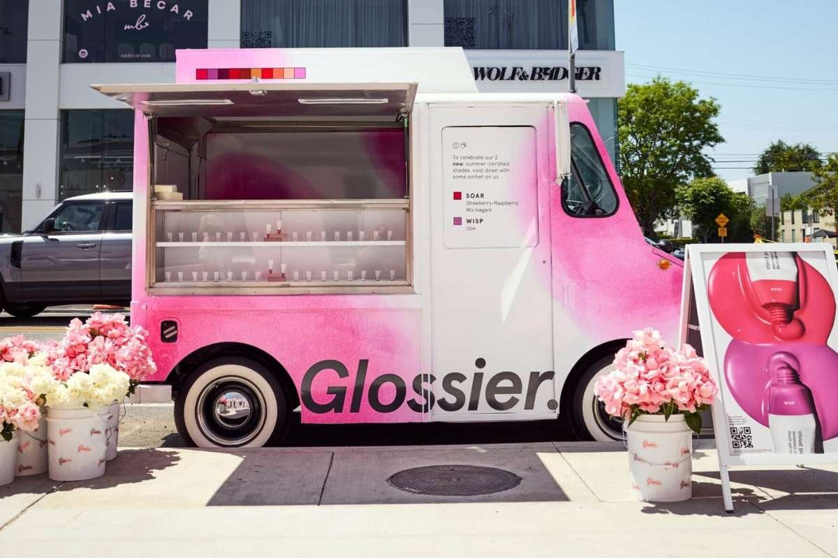 Glossier - Reimagining Beauty Through Community, Simplicity, and Digital Intimacy | The Enterprise World