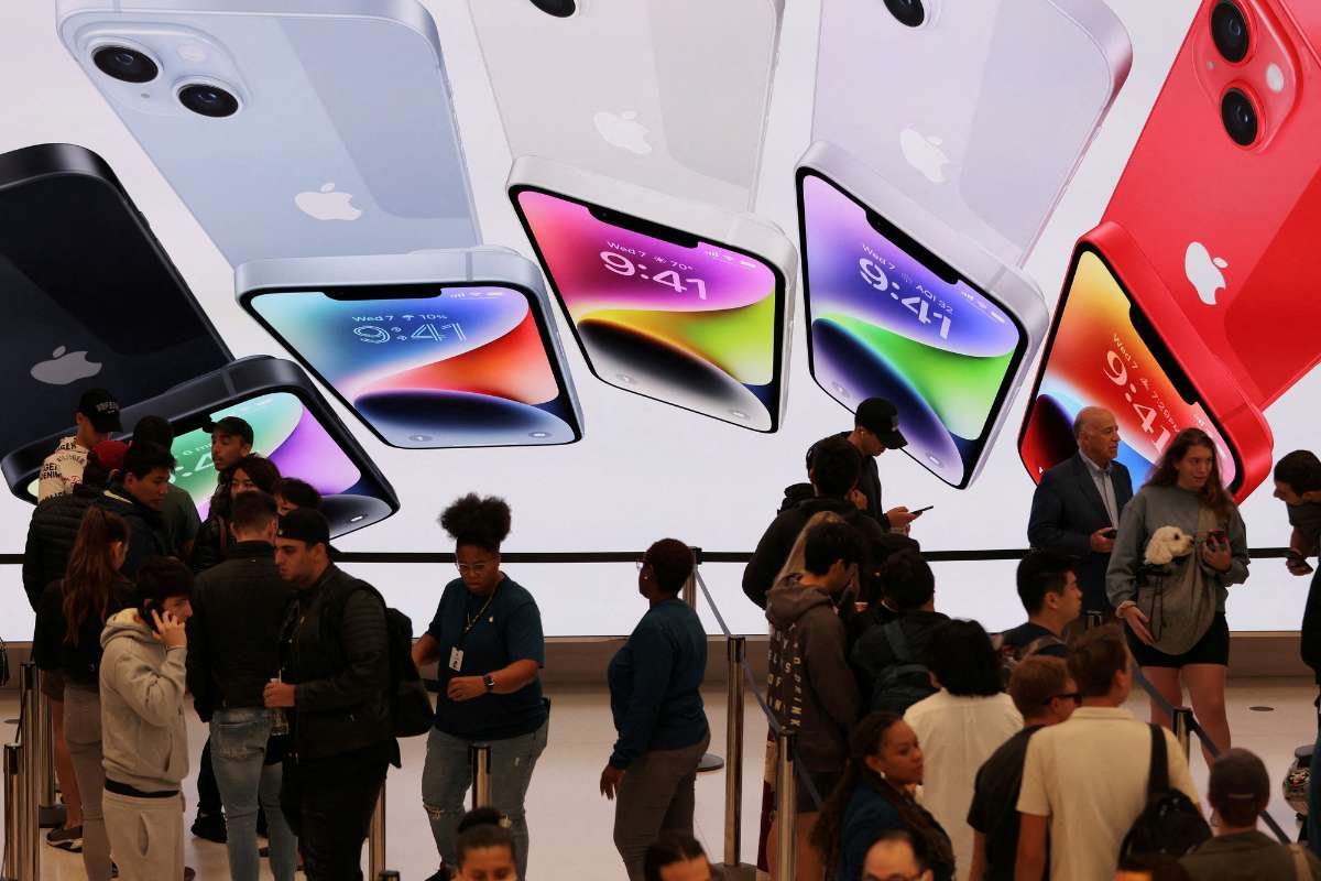 Apple Q1 Earnings: Record iPhone Sales Drive Revenue Beat | The Enterprise World