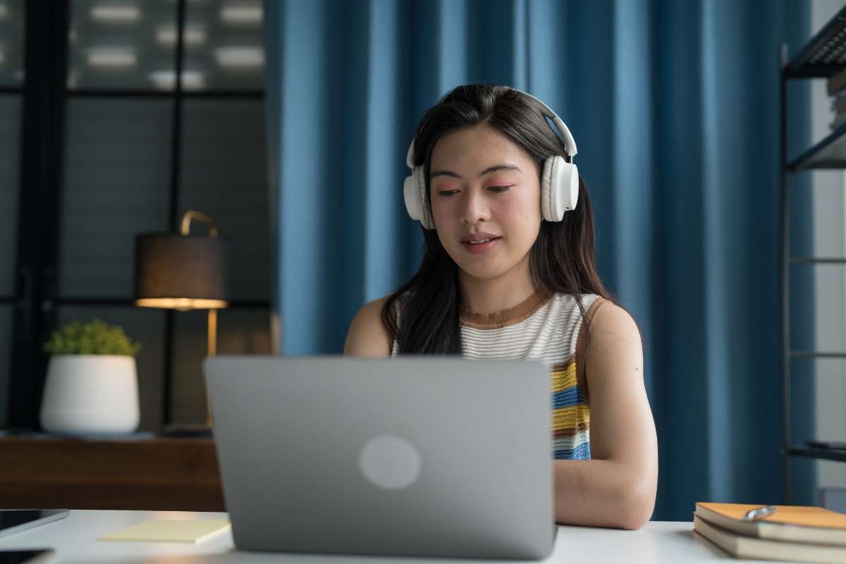 Add New Skills to Your CV: Independent Upskilling Guide | The Enterprise World