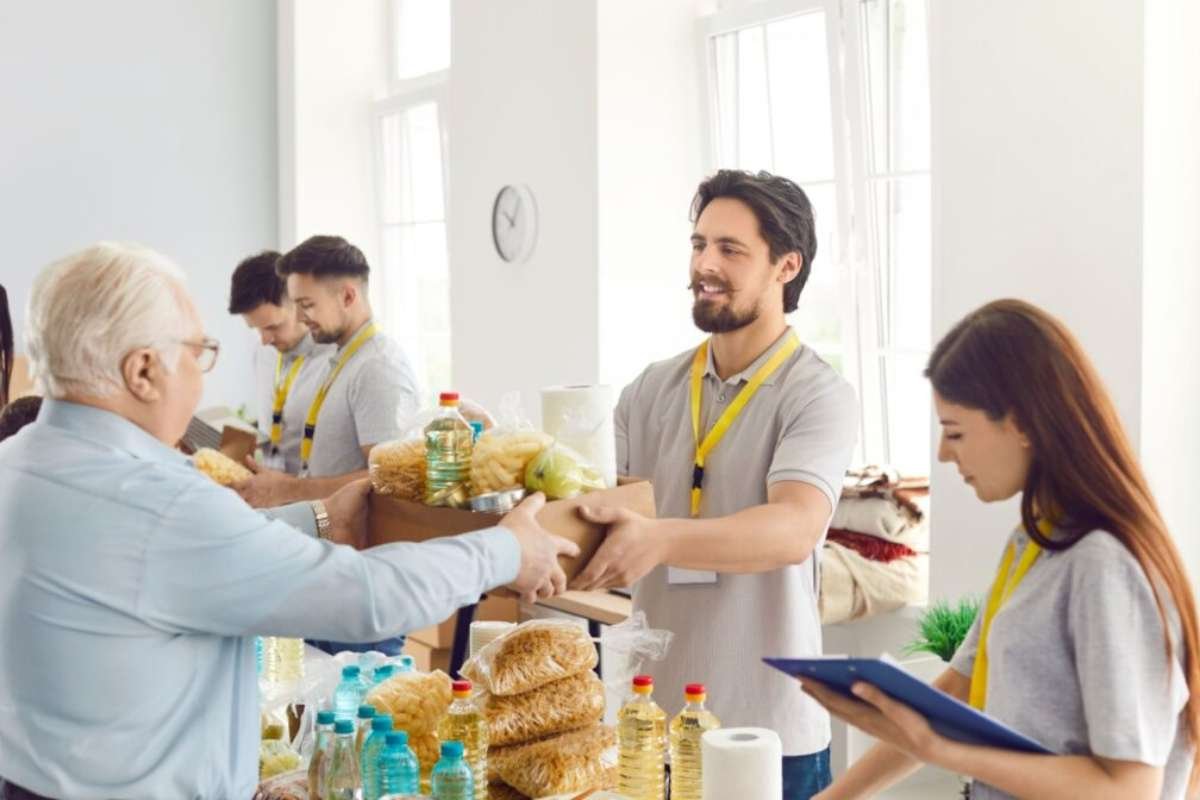 How to Volunteer at a Food Bank? | The Enterprise World