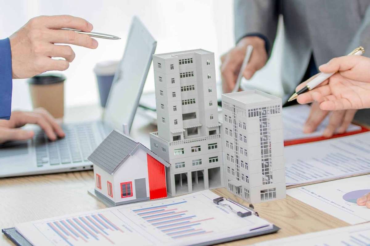 6 Key Success Pillars for Working in the Real Estate Industry | The Enterprise World