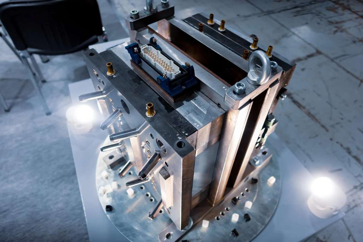 Custom Injection Molding Cost: A Complete Guide for Businesses | The Enterprise World