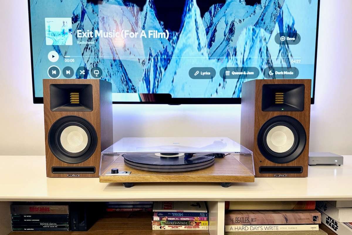 Top Speaker Booking Agencies for Law Firms’ Annual Retreats | The Enterprise World