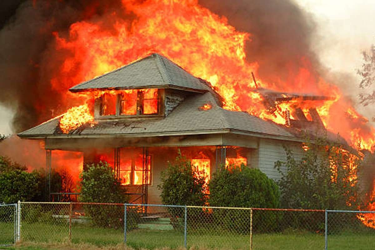 What to Do After a Fire: Hire a Fire Damage Restoration Company? | The Enterprise World