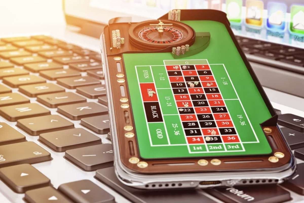 Source - famousriches.com