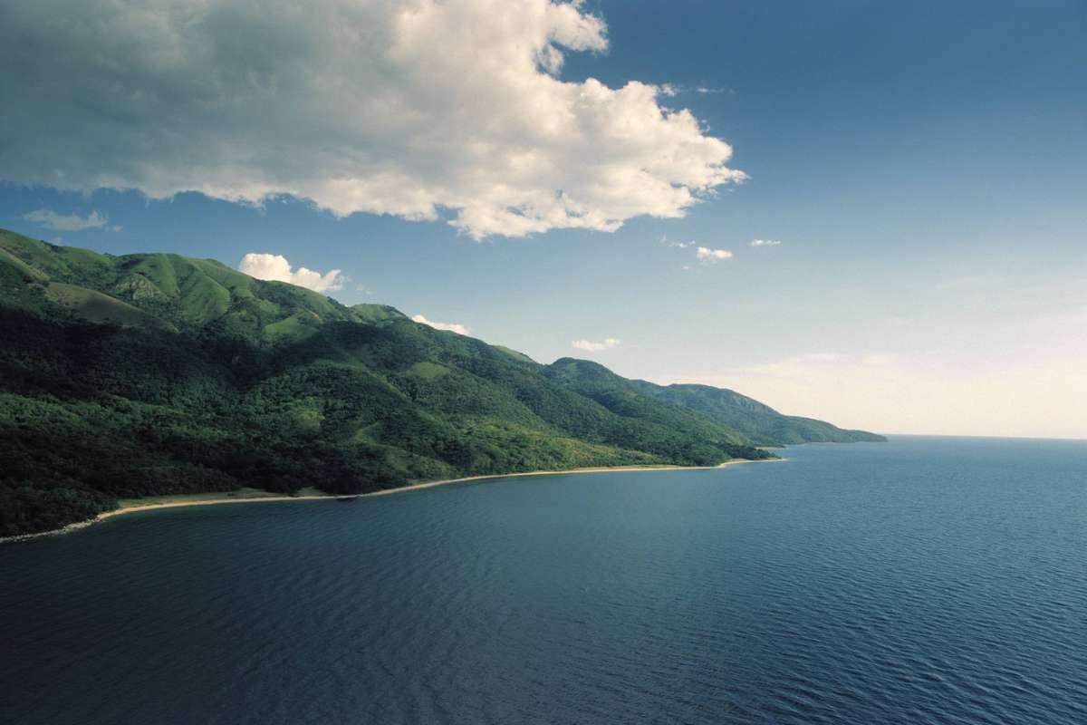 The Ten Largest Lakes in the World You Should Know | The Enterprise World