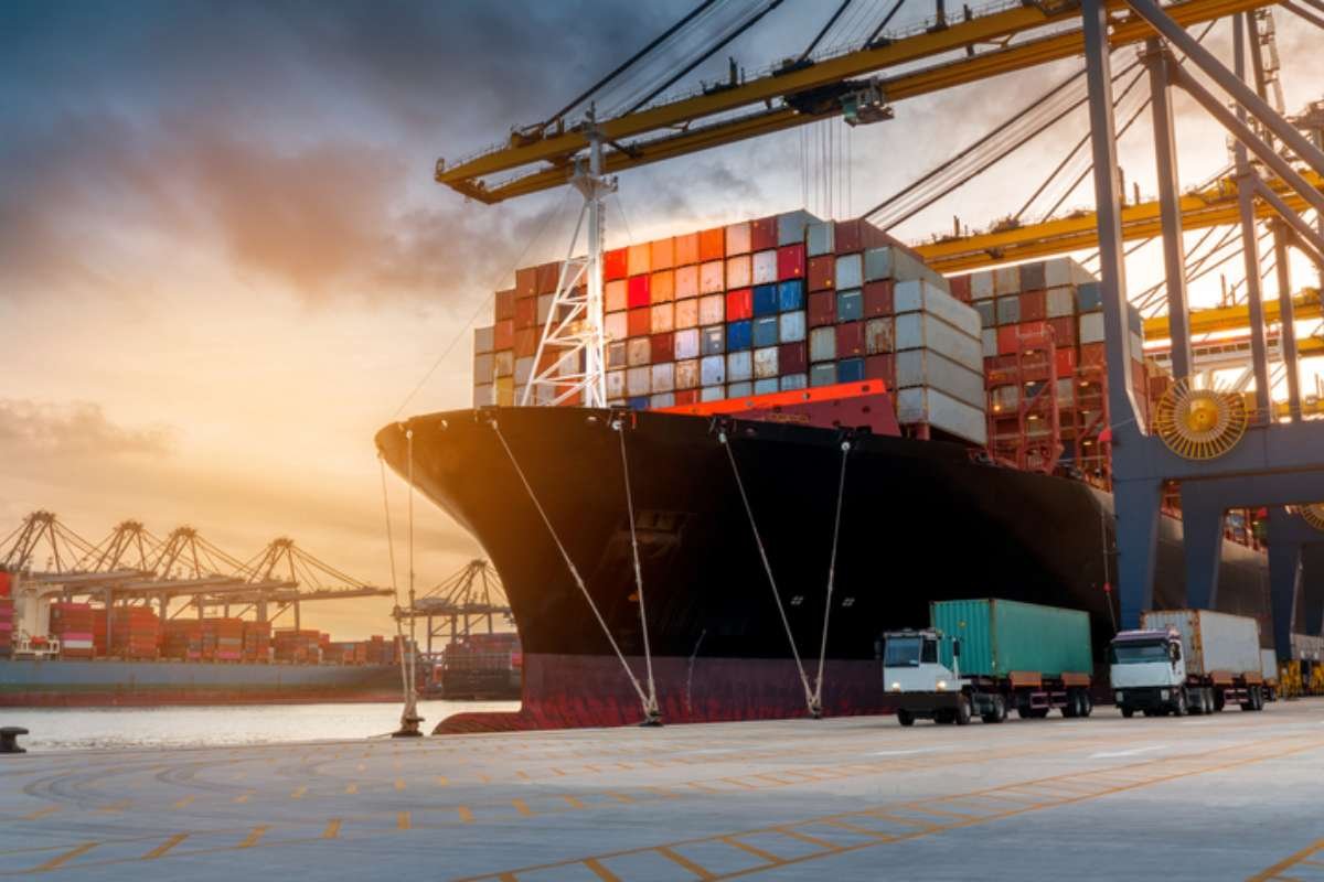 5 Benefits of Container Transloading Services for Supply Chains | The Enterprise World