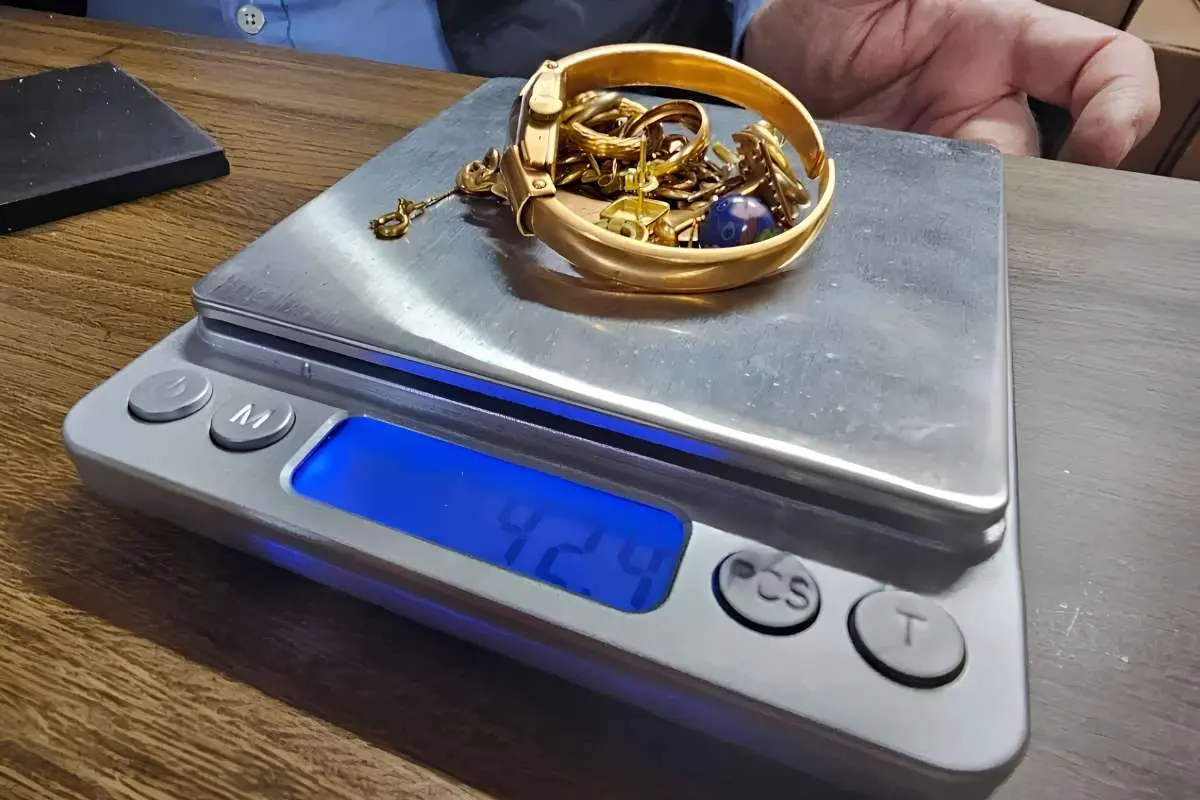 8 Checks Before Choosing a Precious Metal Buyer | The Enterprise World