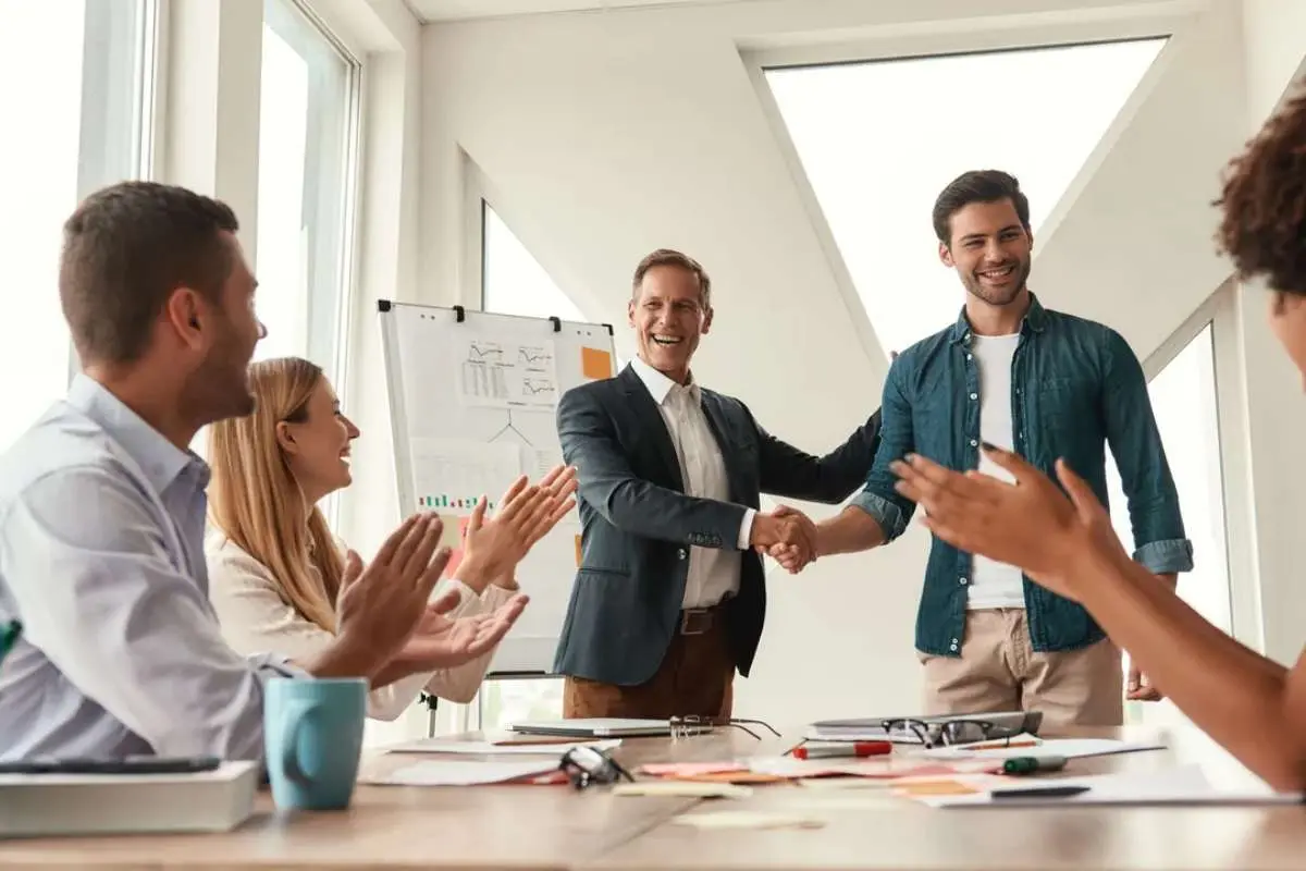 What Makes Employee Recognition Programs Truly Effective? | The Enterprise World