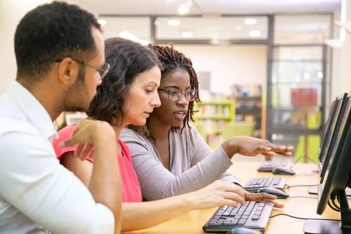 What Happens to Business When Borrowing Costs Rise? | The Enterprise World